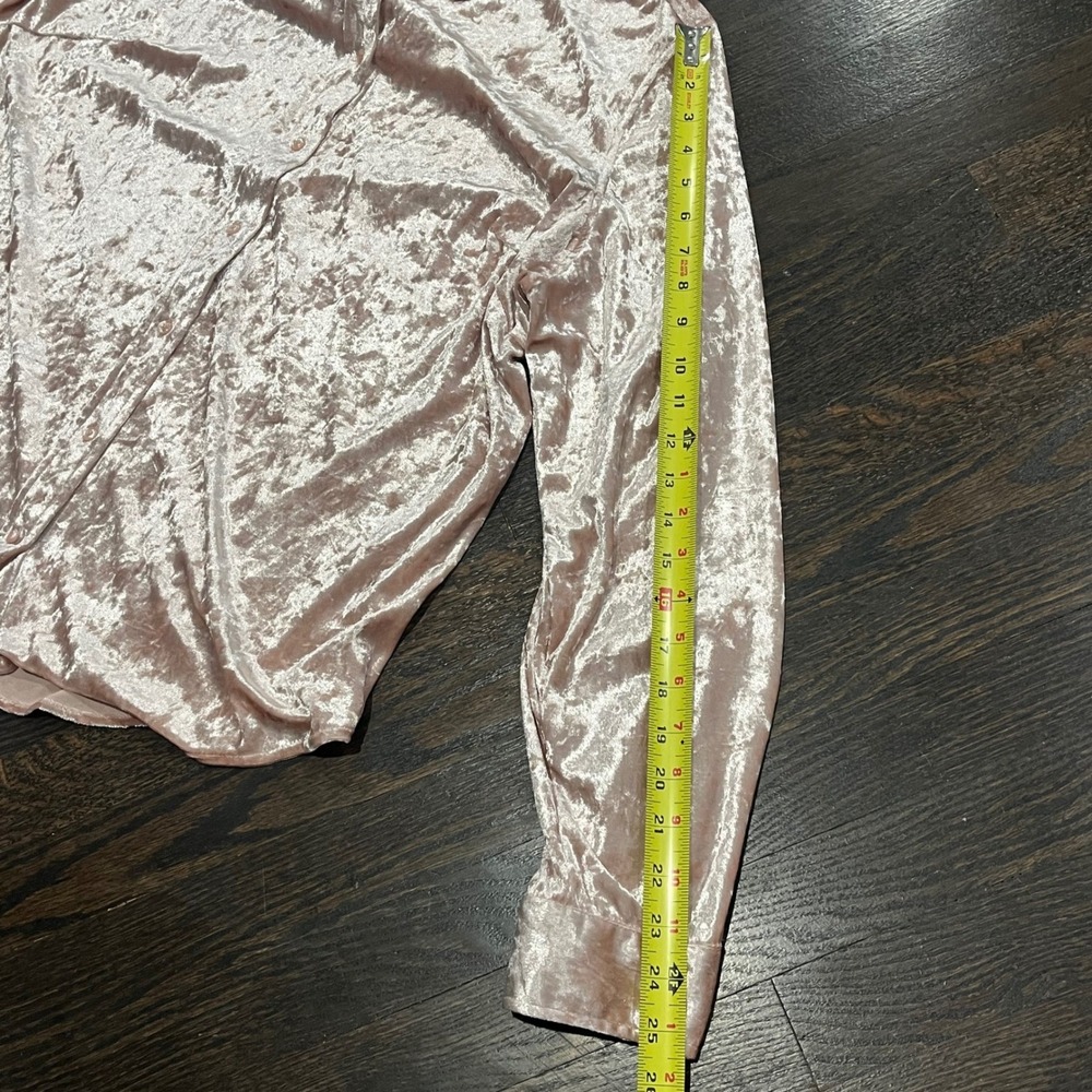 INVESTMENTS Crushed Velvet Button Down Shirt Rose‎ Pink Long Sleeve Plus Size 1X - Picture 7 of 7